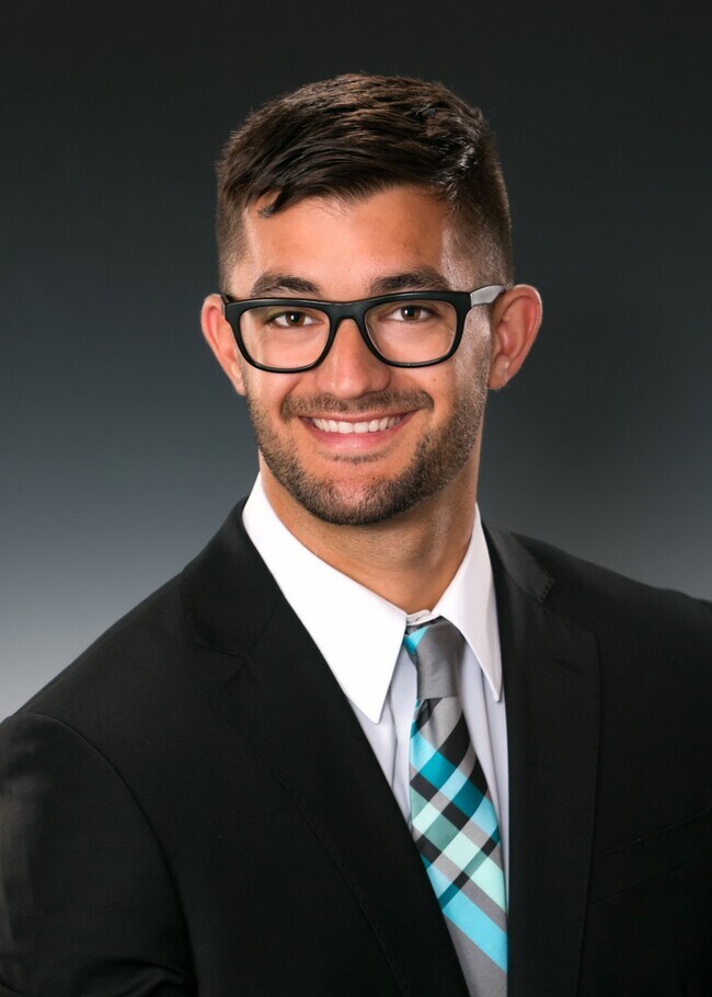 Agent Photo