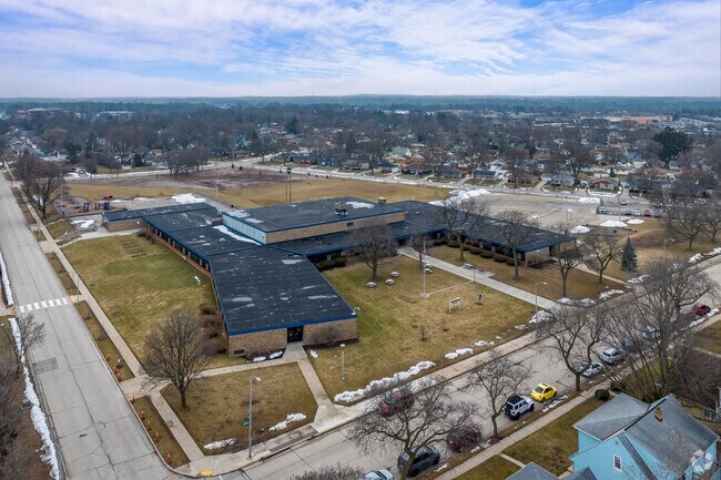 An aerial of Mitchell Elementary School in West Allis.