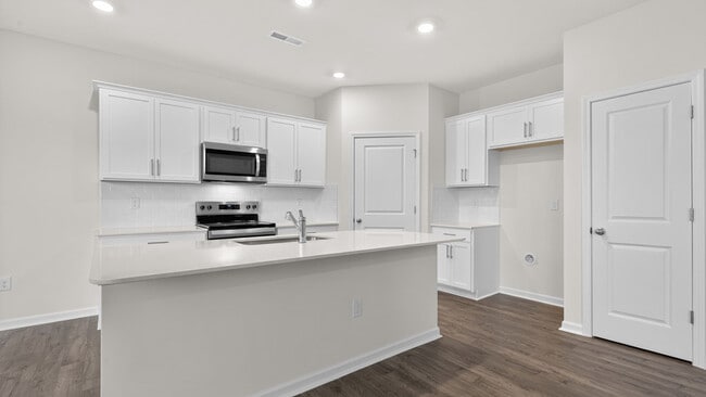 148 Honeydew Dr, Angier, NC 27501 - photo 7