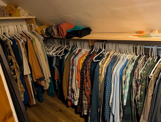 walk in closet