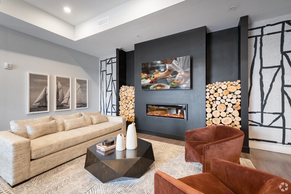 Gateway Lofts, Lansing, MI 48912 - photo 1