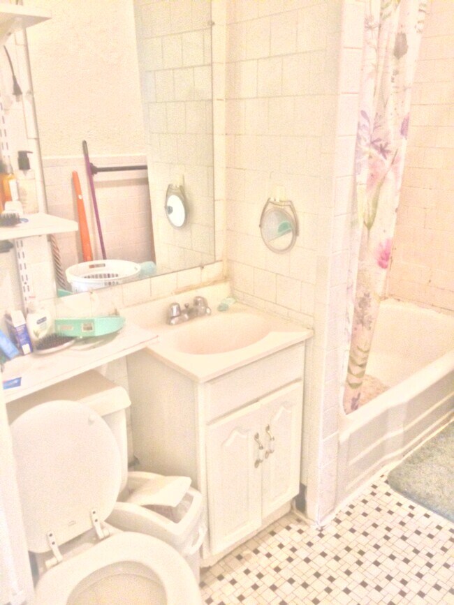 382 Riverway unit 26, Boston, MA 02115 - photo 7