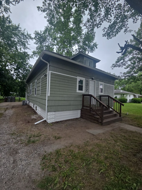1312 Reservoir Rd, Lima, OH 45804