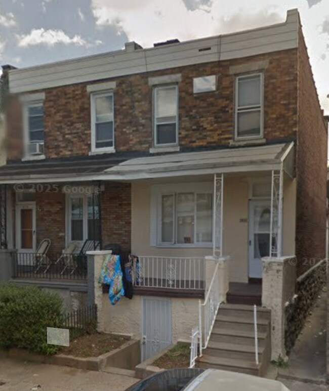 6160 Wheeler St, Philadelphia, PA 19142