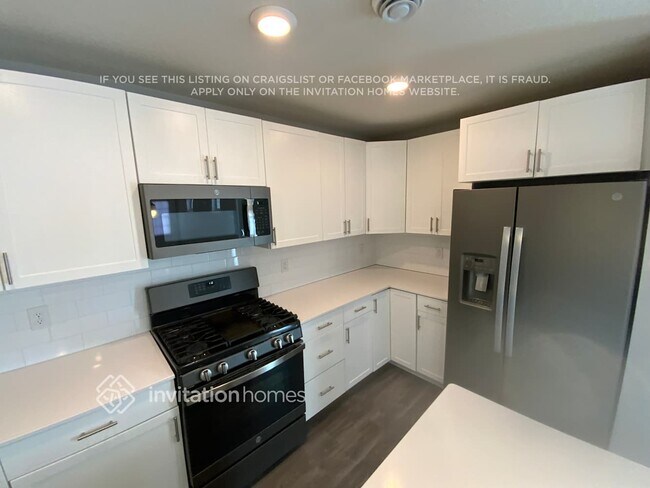 10900 Everest Place N, Maple Grove, MN 55369 - photo 5