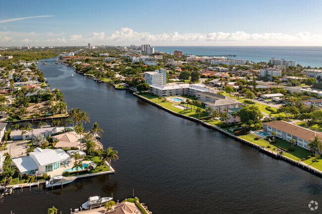 About Tropic Isle | Schools, Demographics, Things to Do - Homes.com