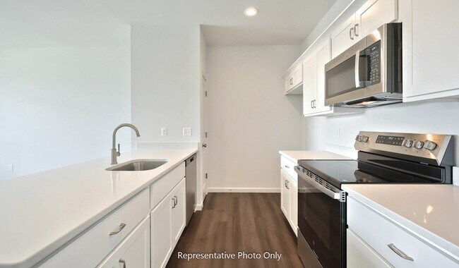 59 N Conifer Dr, Elizabethtown, PA 17022 - photo 6