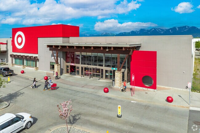 Shopping is convenient for Bayshore/Klatt residents with big box stores like Target nearby.