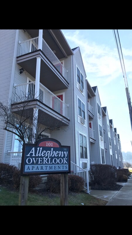 101 Spring St, Oil City, PA 16301 - photo 1