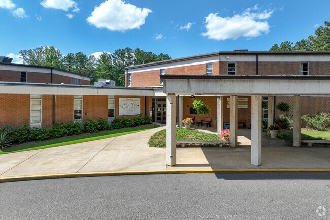 Vestavia Hills Ele Dolly Ridge is part of Vestavia Hills City Schools.