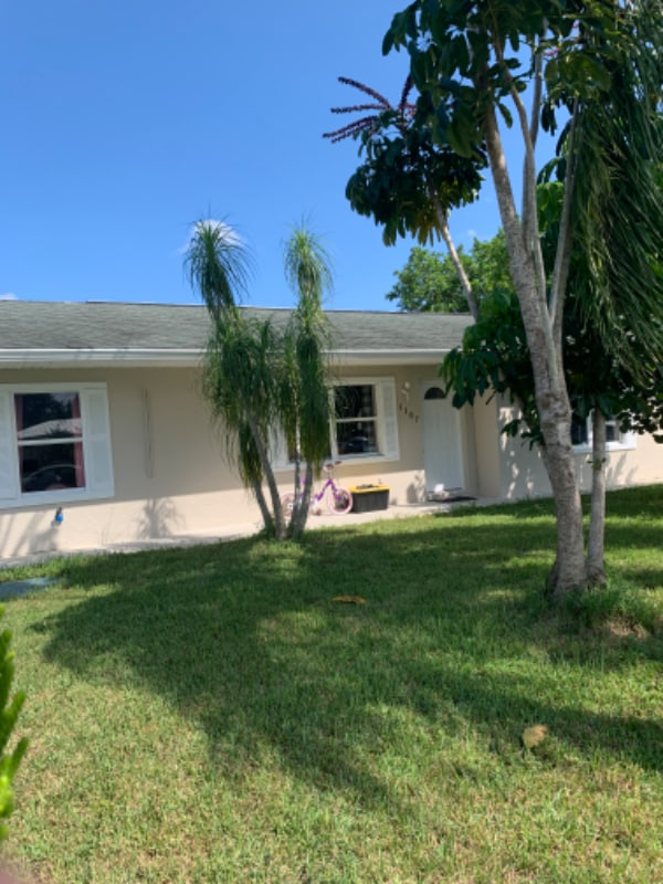 1107 SW Ithaca St, Port Saint Lucie, FL 34983