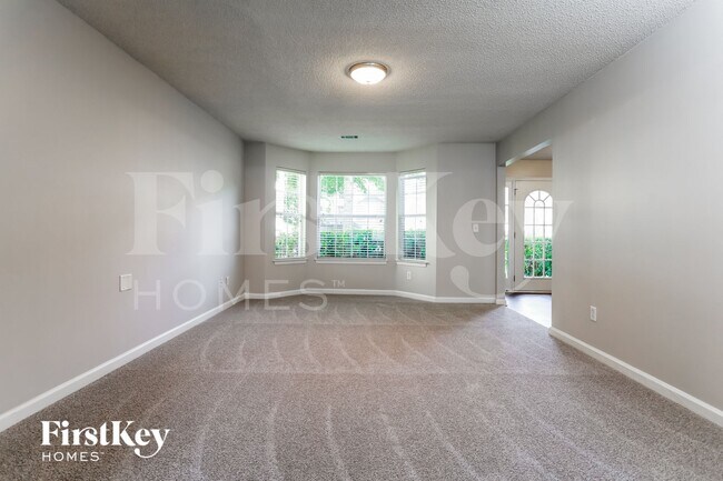 7510 Spoleto Loop, Fairburn, GA 30213 - photo 2