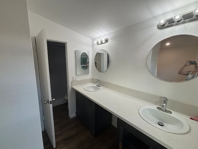 118 W 8th Ave, Escondido, CA 92025 - photo 3