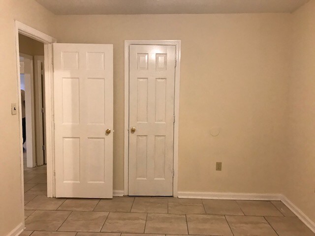 226 N Mock Rd, Albany, GA 31705 - photo 6