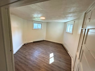 404 Maple St Unit 1, Sault Ste. Marie, MI 49783