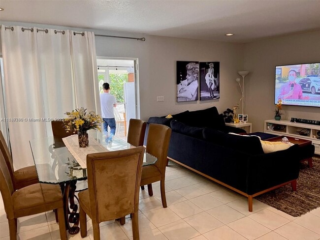 1105 SW 44th Way, Deerfield Beach, FL 33442 - photo 5