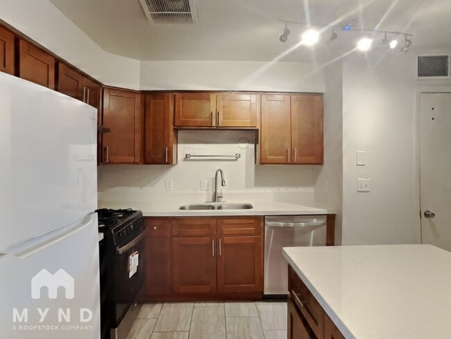 1426 W 7th Ave, Mesa, AZ 85202 - photo 3