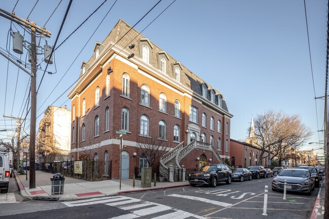 The Hudson School is a Private Elementary, Middle & High School in Hoboken, NJ.