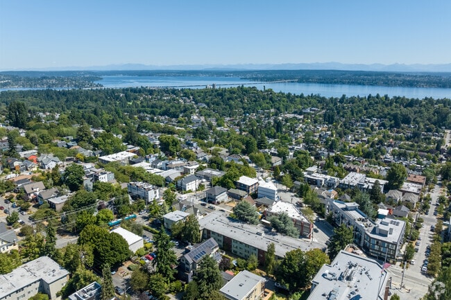 Madrona residents are sure to enjoy the neighborhood's close proximity to Lake Washington.