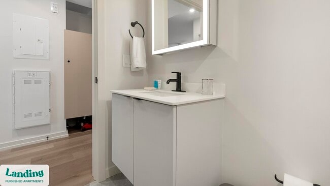 2009 N Howard St unit 318, Philadelphia, PA 19122 - photo 2