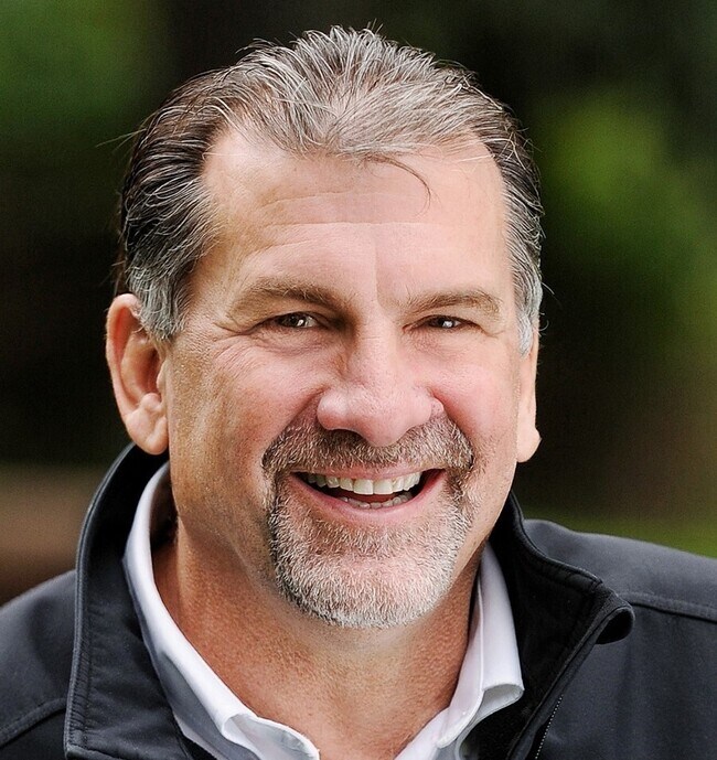 Mark Dobrenski