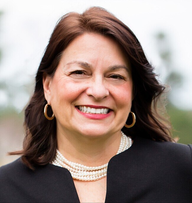 Elaine Kennedy