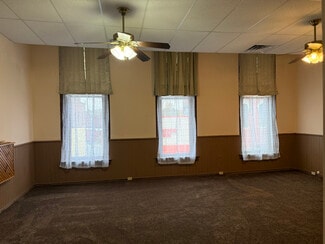 111 N Market St Unit 2, Winamac, IN 46996