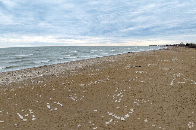 Lake Michigan is one of the many tourist spots in Villa Capri.