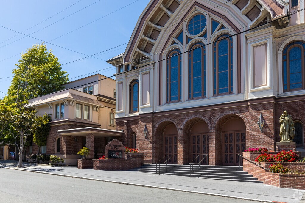 Saint Vincent de Paul has been providing a Catholic education to students since 1924.