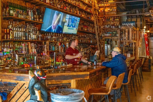 North Ridge locals come to Hoppy Endings for all their libations desires.