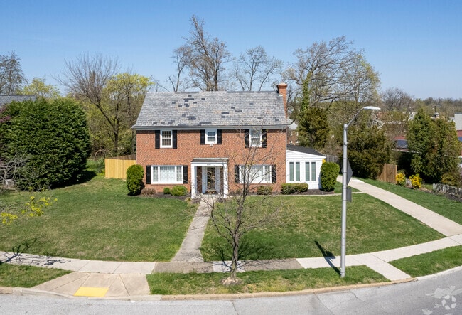 Many Radnor-Winston homes offer spacious yards.