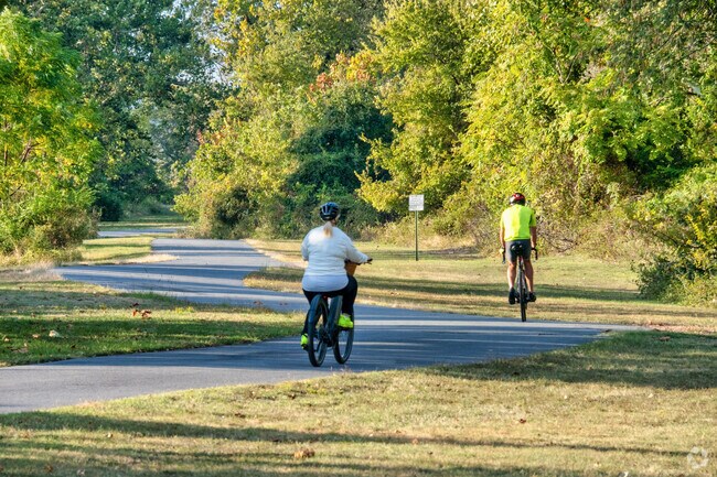 Chicot West is close to many great running and cycling trails.