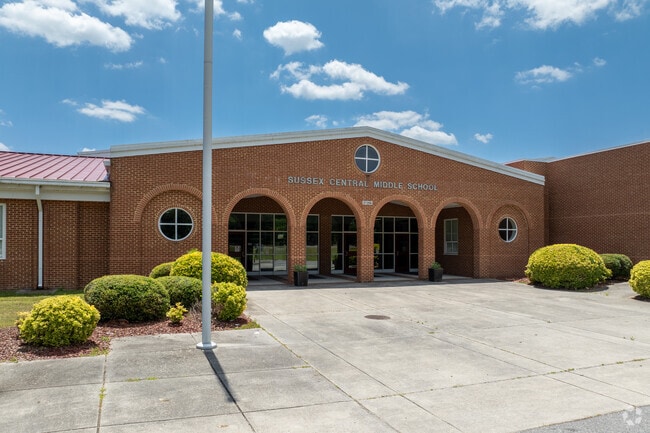 Sussex Central Middle School is a public school that fosters a welcoming atmosphere for students in grades 6–8.