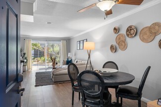 2970 W Orange Ave, Anaheim, CA 92804