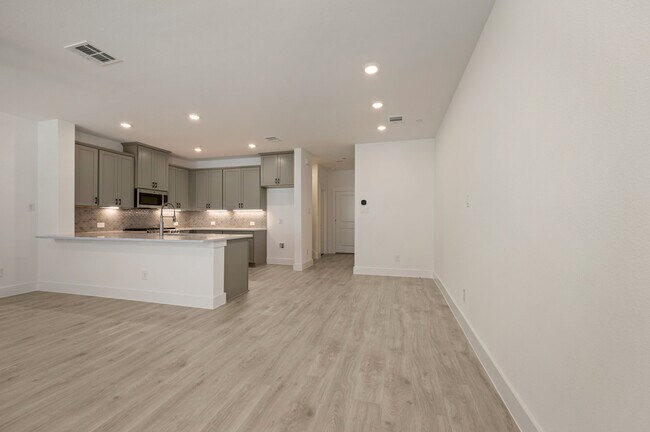 2551 Huxley Mews, Allen, TX 75013 - photo 4