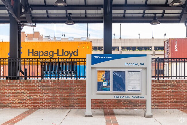 Franklin-Colonial residents are close to Amtrak for easy traveling.