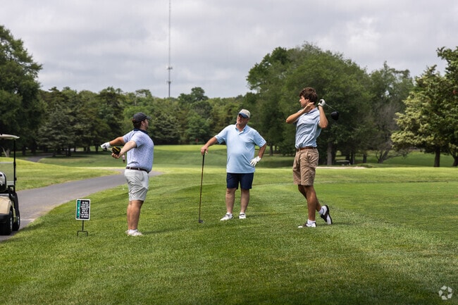 Play a round of golf at Avalon Golf Club in Middle Township.