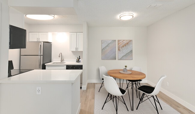 Creekside, Denver, CO 80246 - photo 2