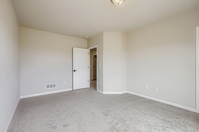 945 Abbott Ln unit 4, Fort Collins, CO 80524 - photo 5