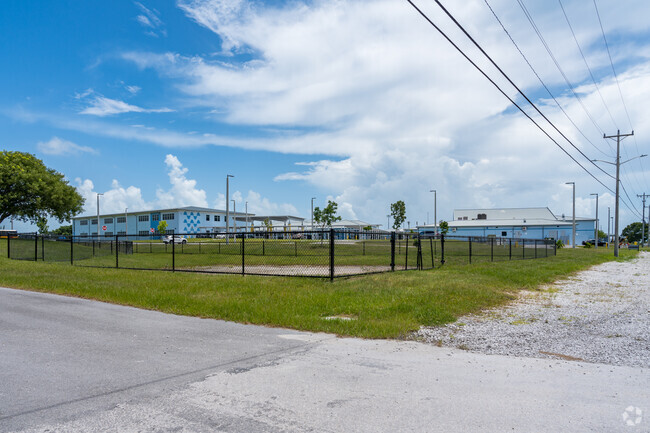 Sugarloaf Key School
