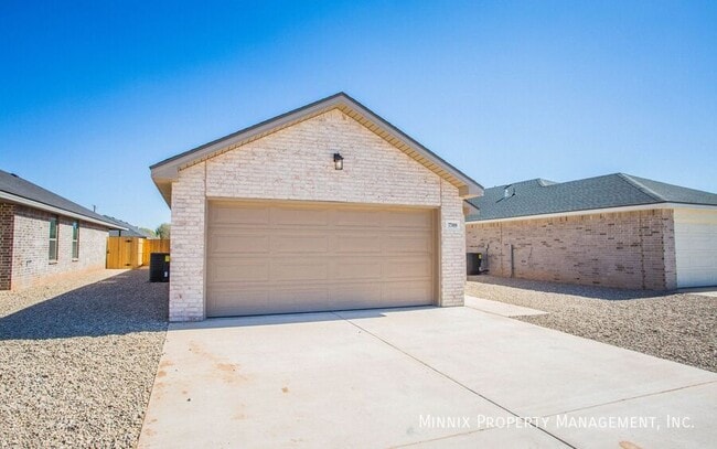 7709 Date Ave, Lubbock, TX 79404 - photo 2