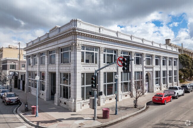 Downtown Pocatello offers a rich and unique blend of old and new architecture from the 1930s to modern day.