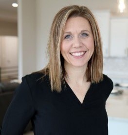 Traci Dobbelaere