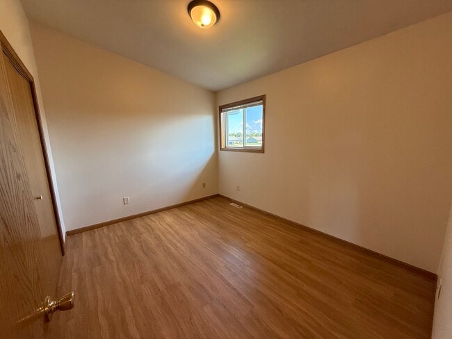 4338 132nd St, Lake Hallie, WI 54729 - photo 5