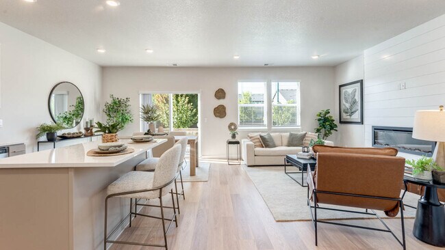 2110 36th Ave, Forest Grove, OR 97116 - photo 4