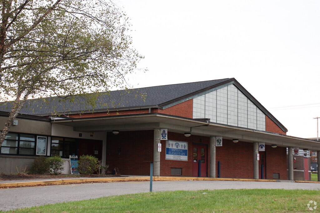 Smyrna Elementary School provides education in the neighborhood of
Highview.