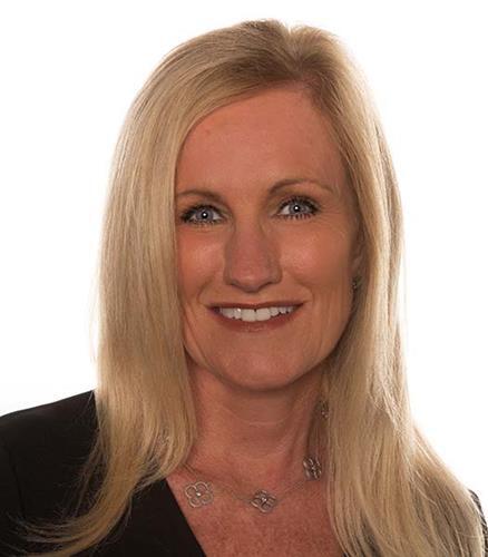 Anne Marie Brady Nascimento