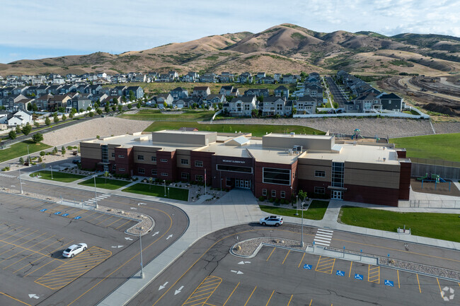 Belmont Elementary School is located in the Lehi neighborhood.