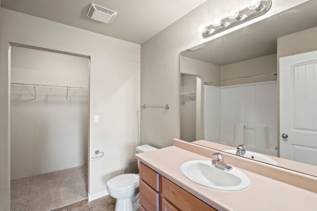 Charles Point, Medford, OR 97501 - photo 4