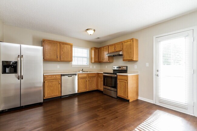 15469 Fawn Meadow Dr, Noblesville, IN 46060 - photo 5